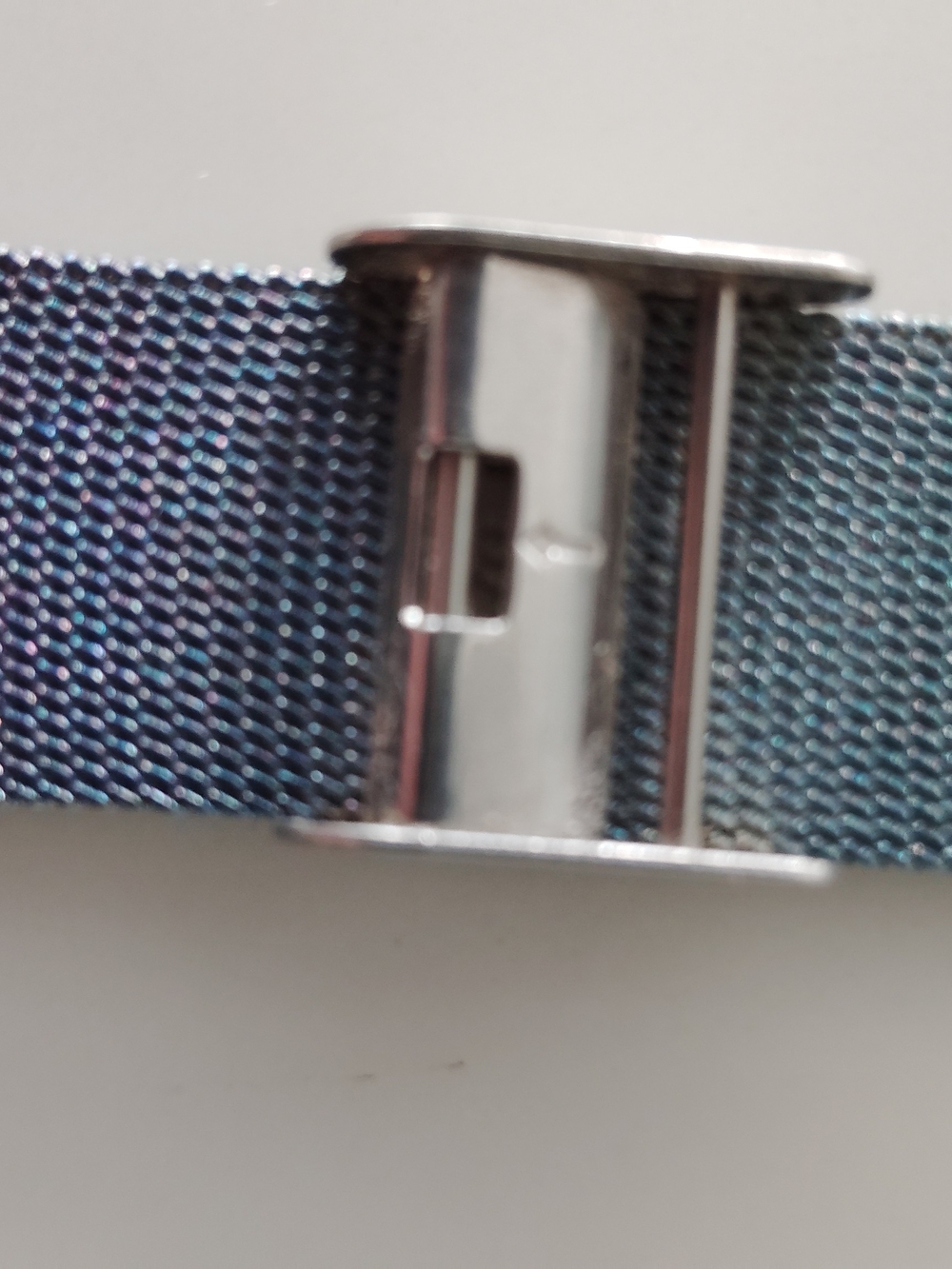 Juicy Couture Black Label Gradient Dial Mesh Strap Purple/Teal Women's Watch - Picture 9 of 9